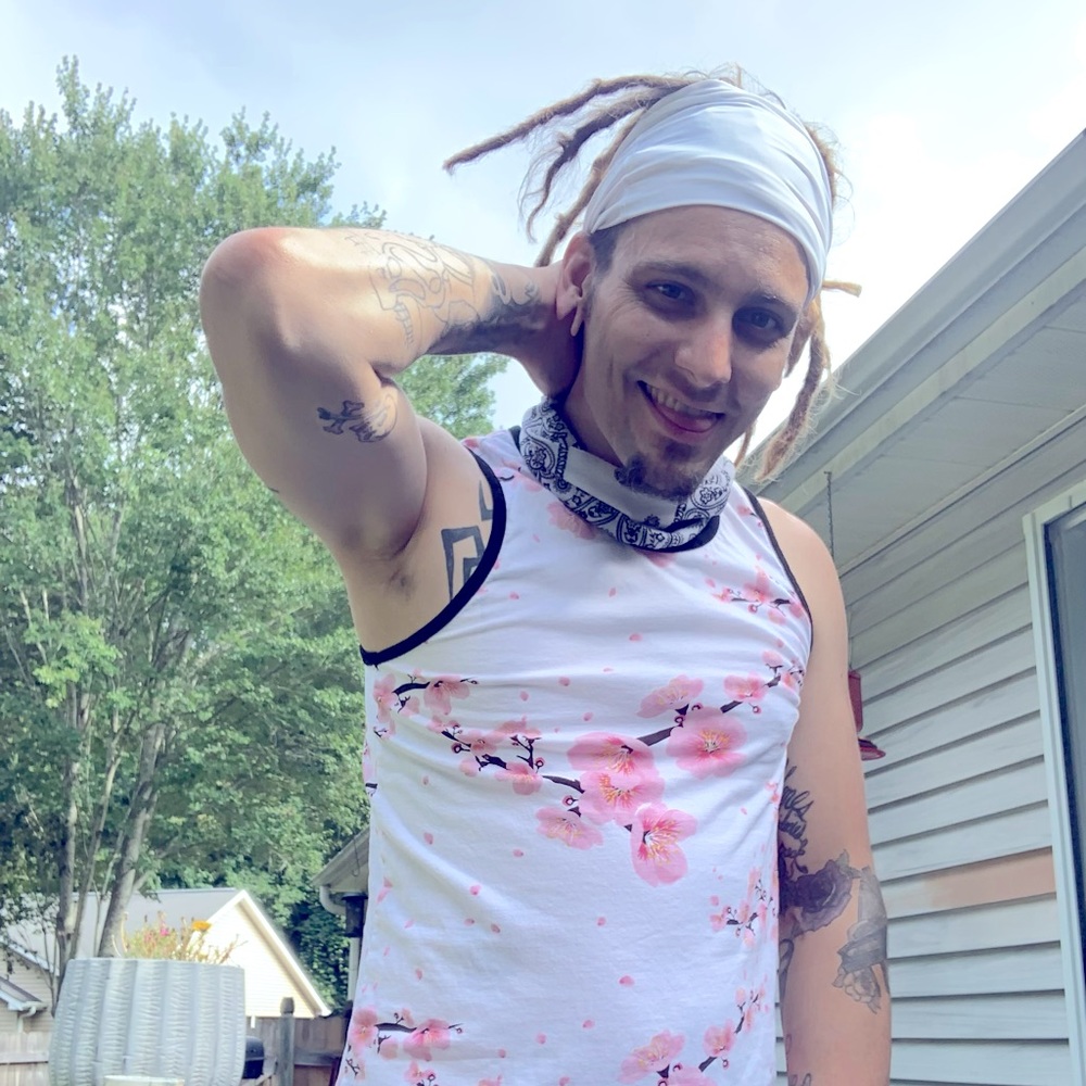 Nate Bro aka @bro.doestatts